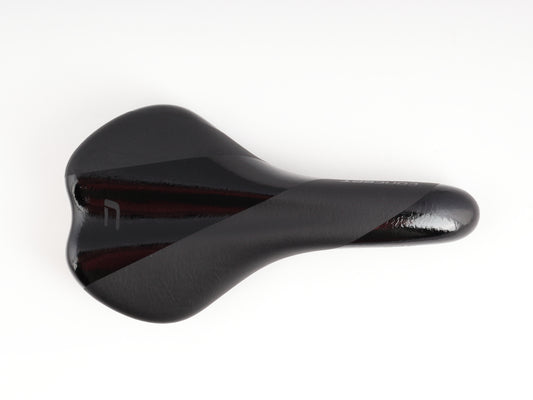 DDK-5095 Concept fietszadel zwart – zijaanzicht