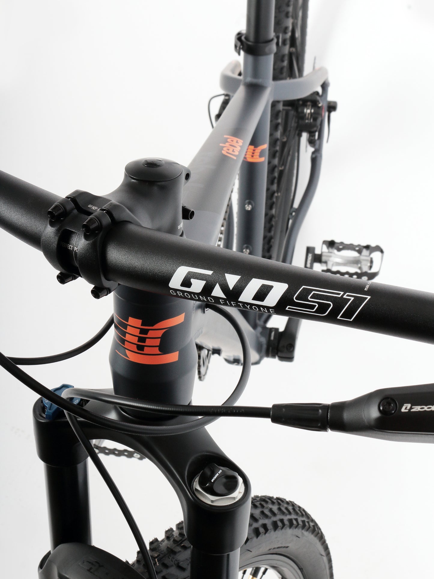 Lee Cougan Rebel Shimano Sram SX Eagle